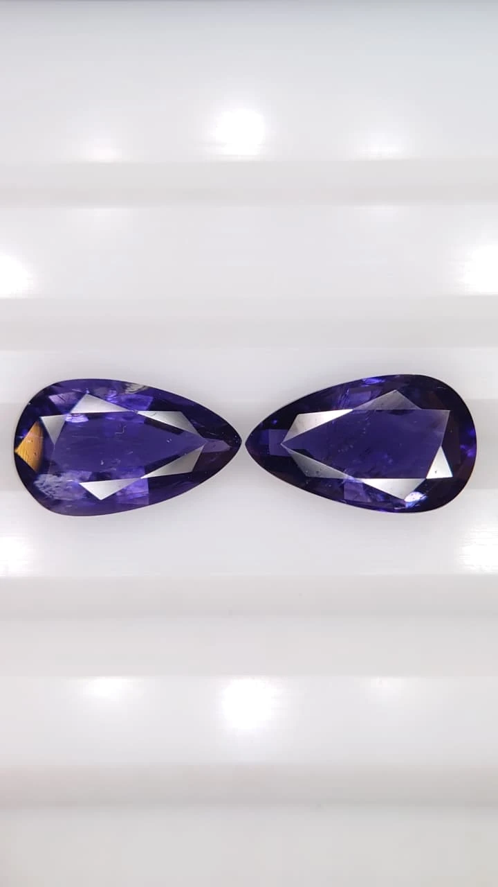 4.47ct Natural Pear Faceted Iolite Pair from Madagascar — view 2